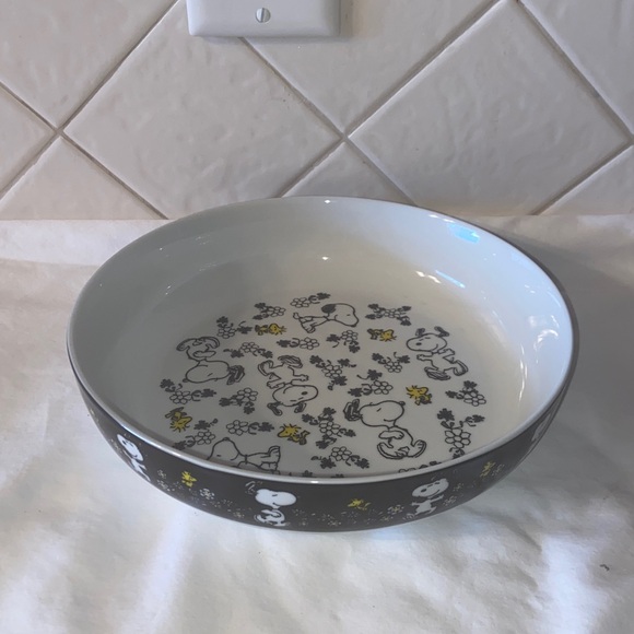 Peanuts Snoopy Floral Dinner Bowl 8.5” - Picture 1 of 8